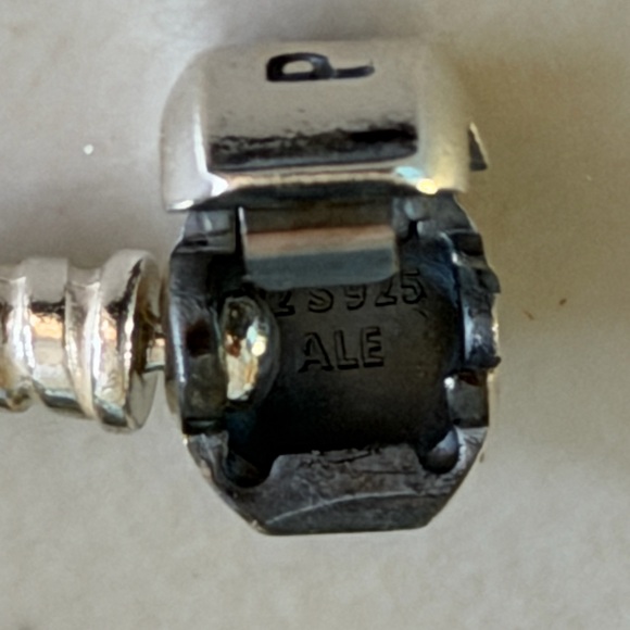 Pandora Classic Silver Bracelet - Picture 6 of 12